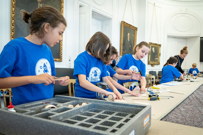 PALFINGER begeistert junge Talente